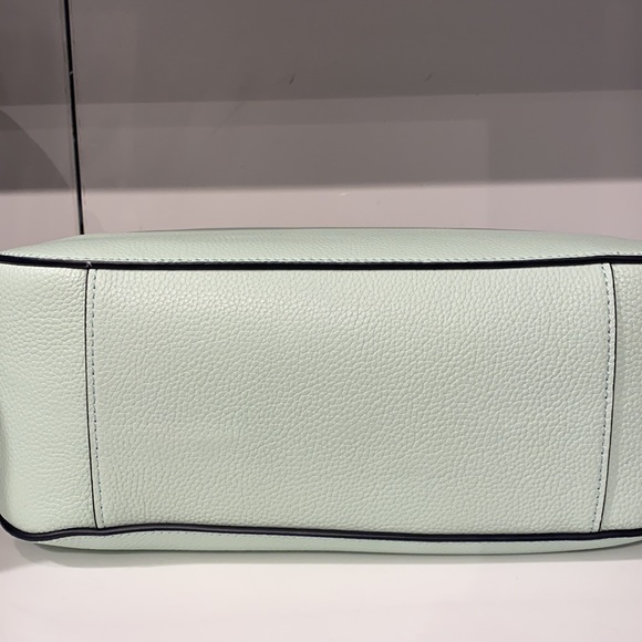 New Kate Spade Anyday medium shoulder bag with tags ⭐️⭐️⭐️⭐️ - Picture 6 of 14